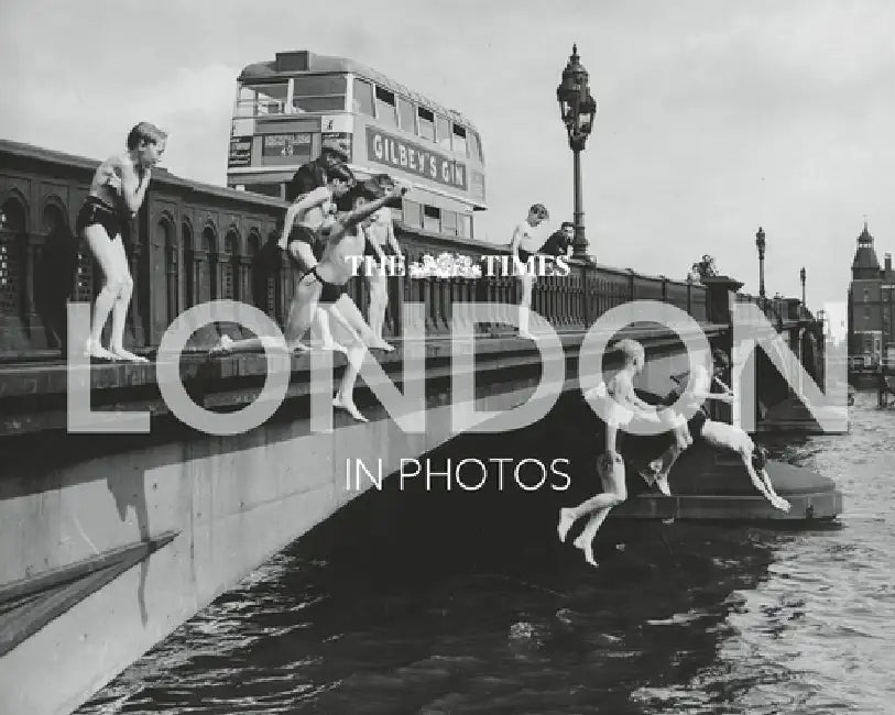 The Times London in Photos: A History of the Nation’s Capital Through the Camera Lens by Times Books