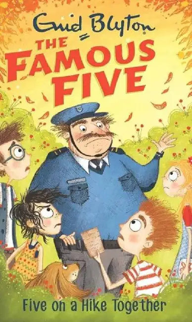 Famous Five: 10: Five On A Hike Together (Standard) by Blyton, Enid