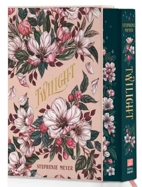 Twilight Deluxe Collector's Edition: Twilight, Book 1 by Stephenie Meyer