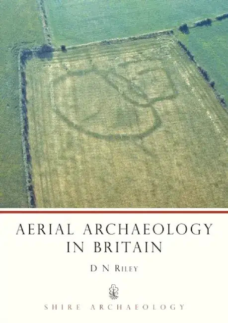 Aerial Archaeology in Britain by M . Jean Russo