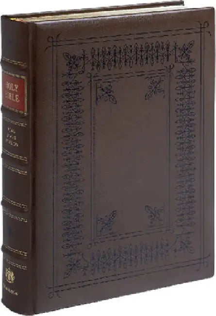 Cambridge KJV Family Chronicle Bible, Brown Calfskin Leather Over Boards, Limited Numbered Edition: With Illustrations by Gustave Doré by Gustave (ILT) Cambridge Bible (COR)/ Doré