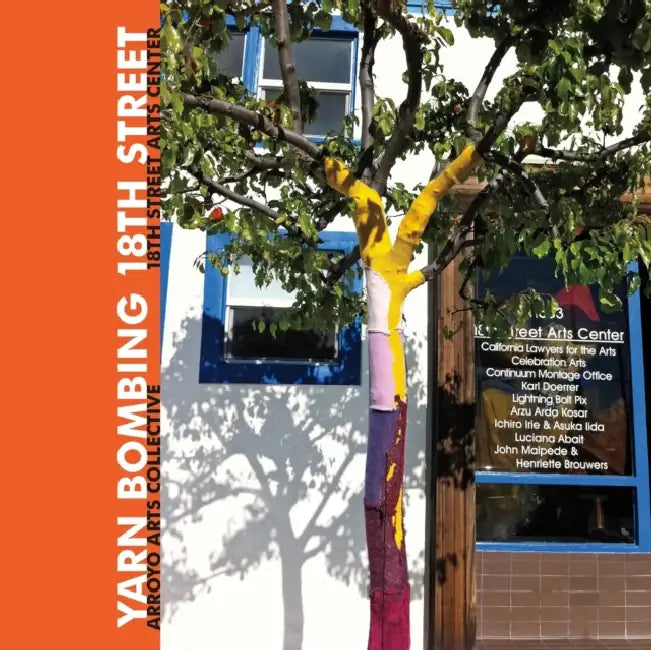 Yarn Bombing 18th Street by Arzu Arda Kosar