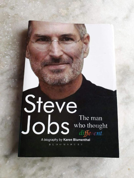 Steve Jobs : The Man Who Thought Different by Blumenthal Karen