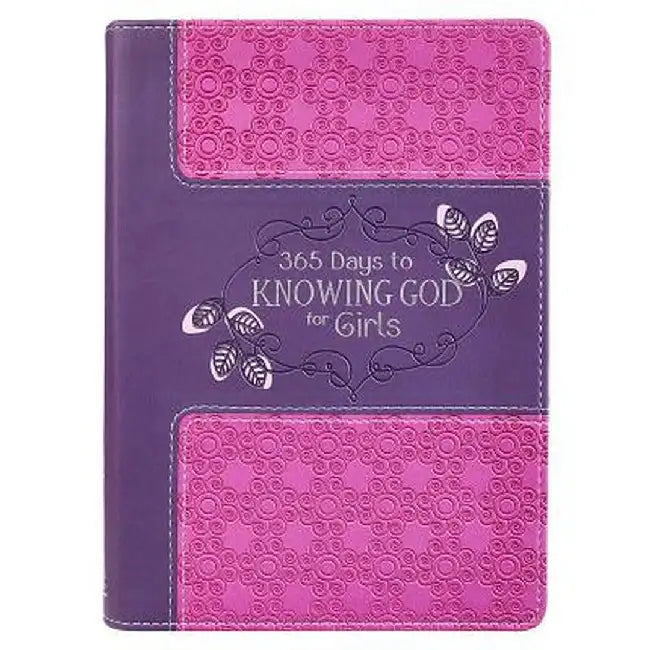365 Days to Knowing God for Girls by Carolyn Larsen