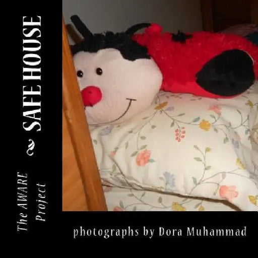 Safe House: documentary photography by by Dora Muhammad