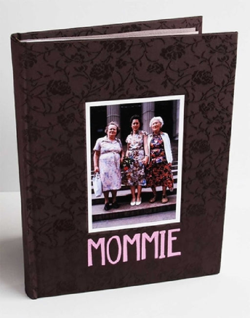 Mommie: Three Generations of Women by Arlene Gottfried