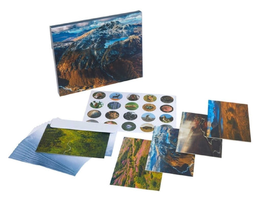 Refuge Card Portfolio Set (Set of 20 Cards): (Gifts for Outdoor Enthusiasts and Nature Lovers, National Parks, Note Cards) by Insights