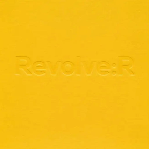 Revolve: R by Sam Treadaway, Ricarda Vidal