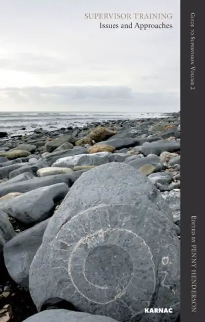 Supervisor Training: Issues and Approaches by Penny Henderson