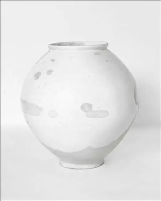 Korean Ceramics: The Scholar's Vision, The Photographer's Eye by Chung Yangmo
