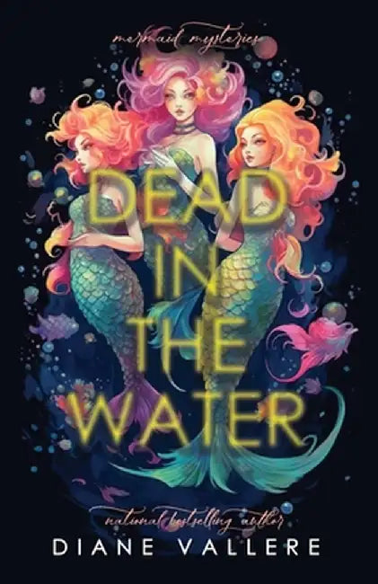 Dead in the Water by Diane Vallere