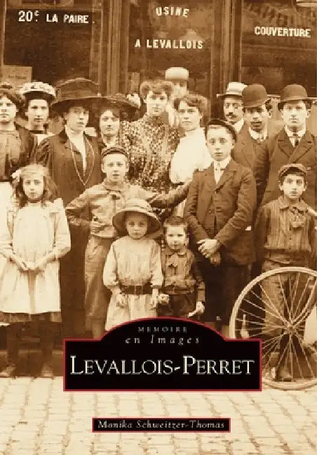 Levallois-Perret by Schweitzer-Thomas Monica