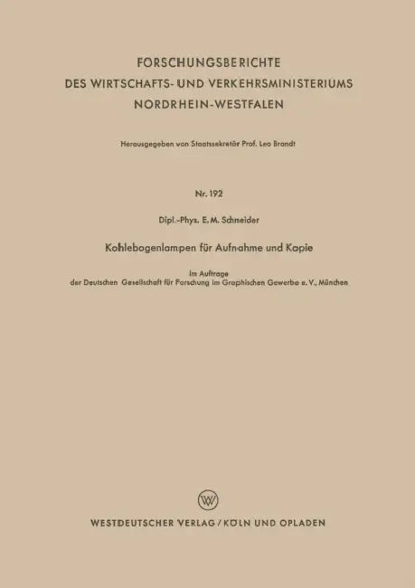 Kohlebogenlampen Für Aufnahme Und Kopie by E. M. Schneider