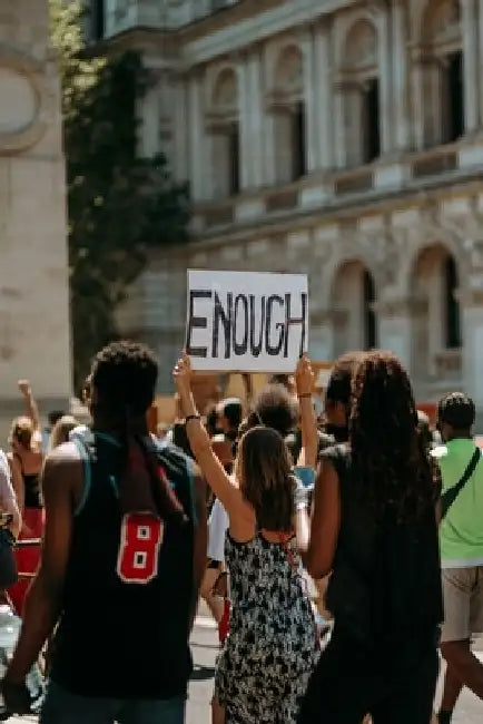 The Protestor's Handbook: Making your views known and bringing about change... safely, legally, and effectively by Creighton Nott