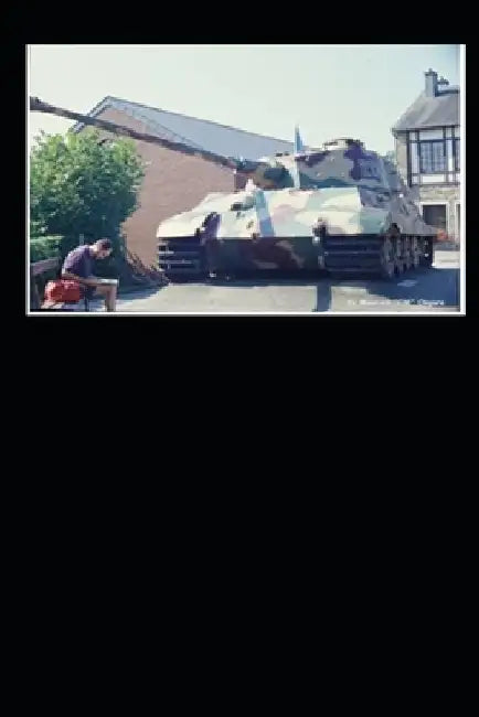 Tanks by Maurizio Om Ongaro